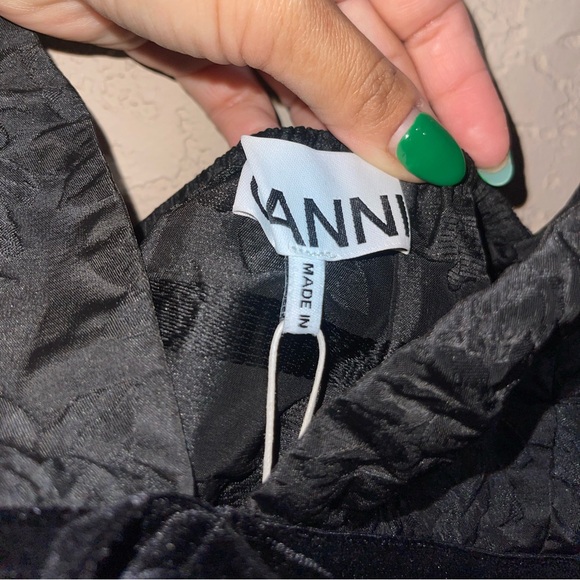 GANNI | NWT! BLACK BOTANICAL JACQUARD STRAP TOP SIZE: 38/6 - Picture 6 of 6